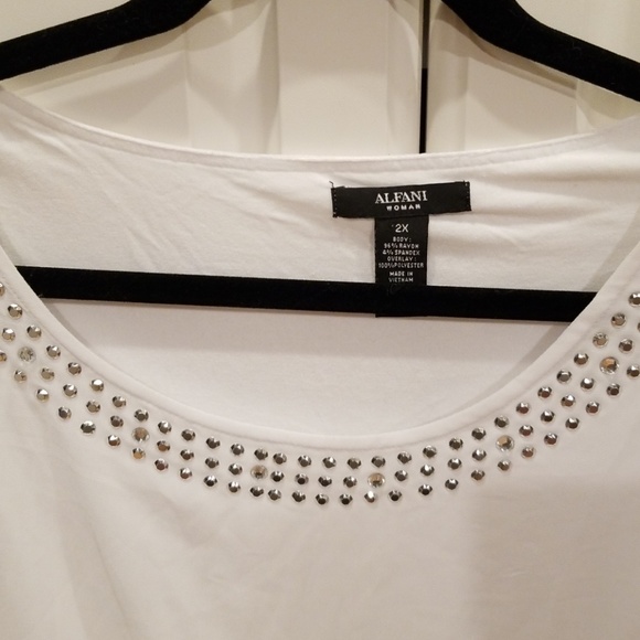 Alfani Woman Top Flowy w Jeweled neckline 2X  C020 - Picture 4 of 5